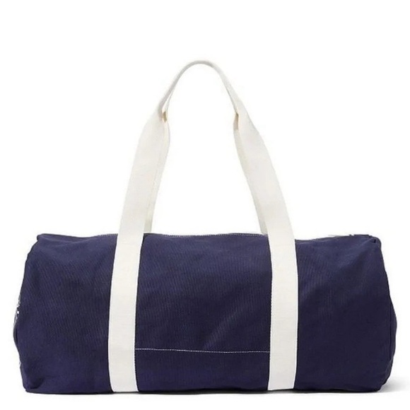 NEW VS PINK Weekender Duffle Gym Bag in Navy - Picture 12 of 12